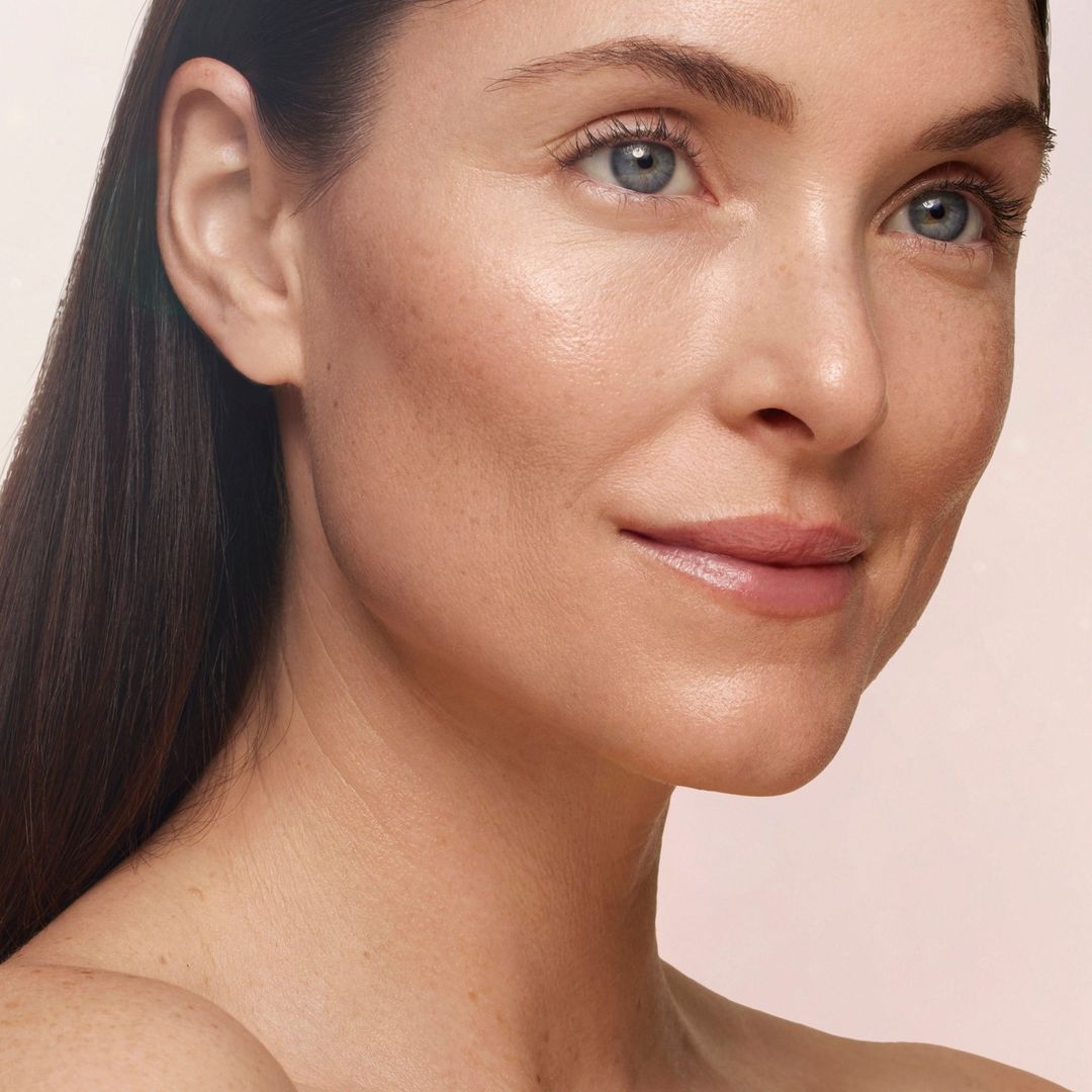 DiamondGlow® Dermalinfusion Facial